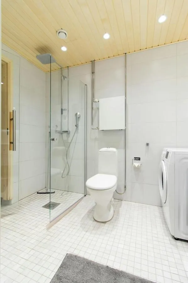 Central And Spacious Apartment For 4 With Sauna Helsinki