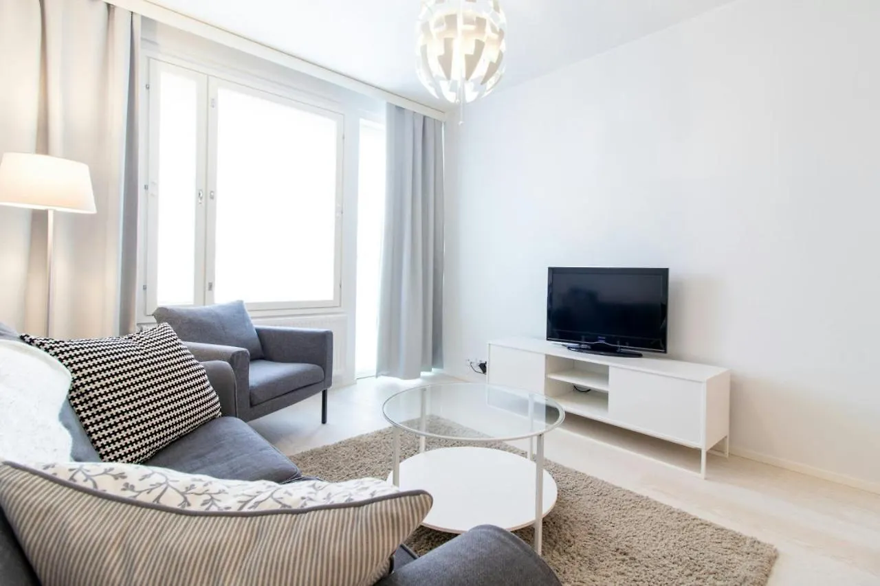 Central And Spacious Apartment For 4 With Sauna Helsinki